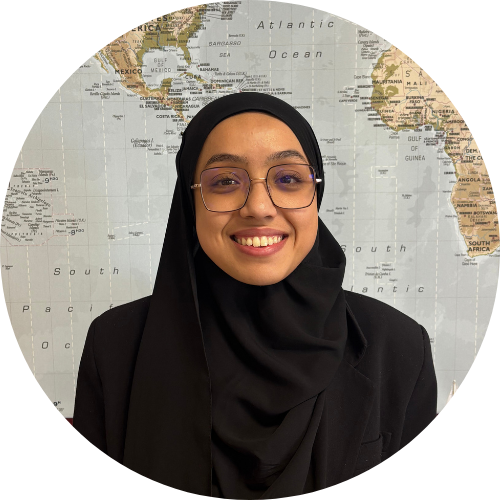 Portrait de Seliha, Charg&eacute;e de communication dans votre agence de voyages Cap Croisi&egrave;res Voyages