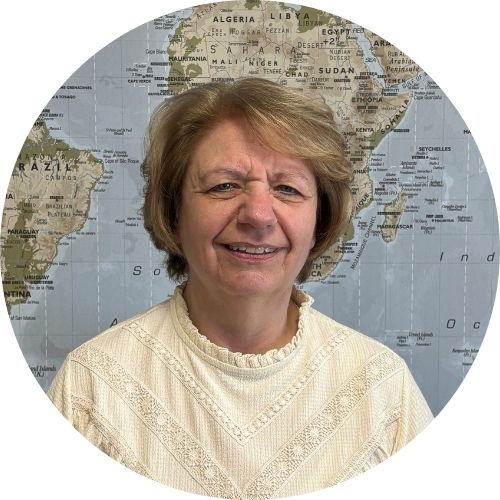 Portrait de Veronique, Comptable dans votre agence de voyages Cap Croisi&egrave;res Voyages