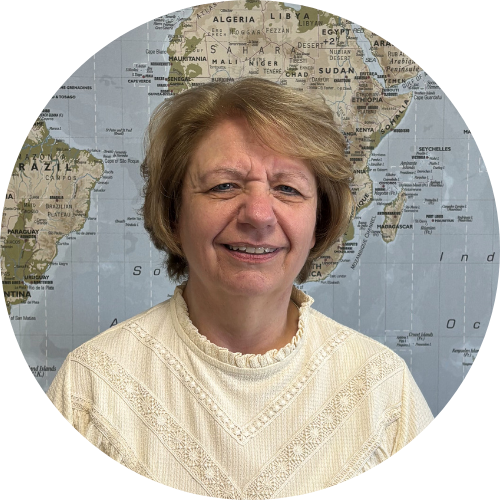 Portrait de Veronique, Comptable dans votre agence de voyages Cap Croisi&egrave;res Voyages