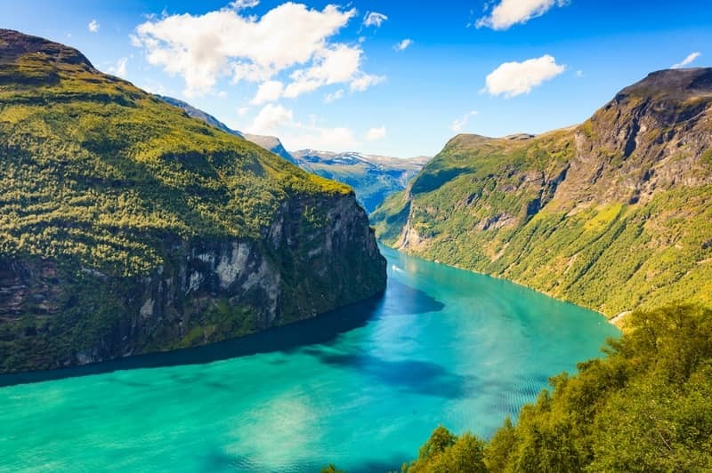 NOUVELLE COMPAGNIE 100% francophone : Pays des trolls, Fjords, contes & lgendes