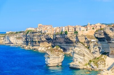 Nouvelle croisire cosmopolite, intimiste et internationale en Mditerrane