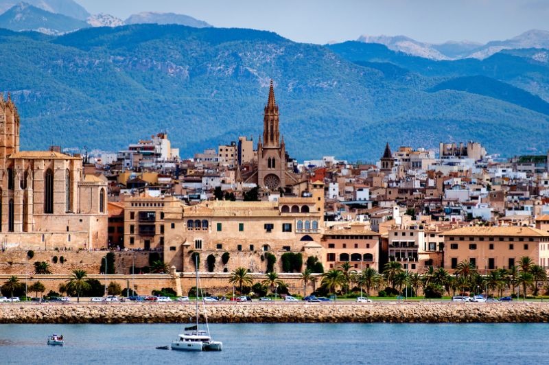 DPART DOMICILE : Espagne, Balares, Sicile & Italie