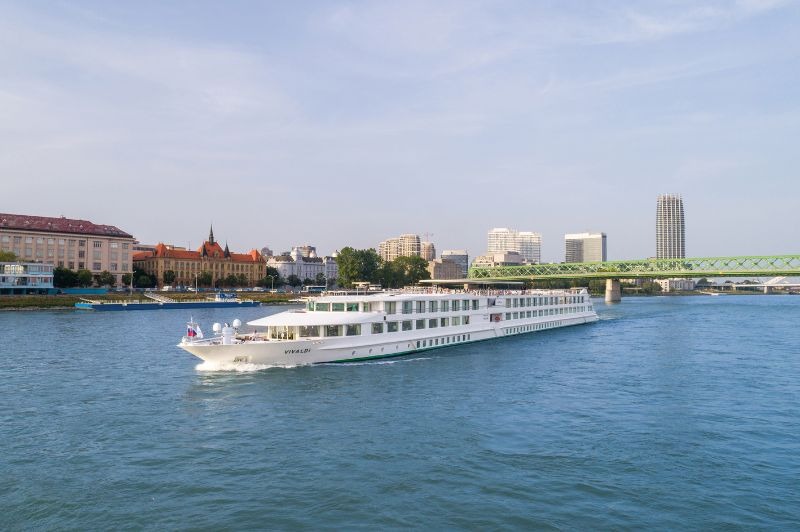 DPART DOMICILE : Les capitales danubiennes