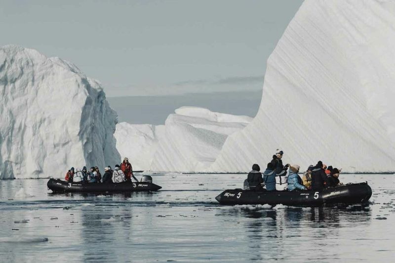 VOLS INCLUS : Groenland - Eclipse totale du soleil