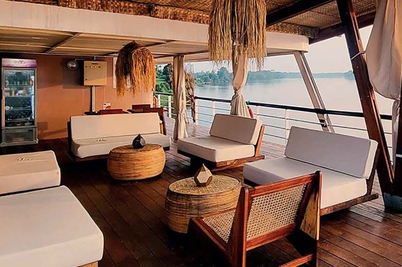 EMBARQUEMENT BRAZZAVILLE : Croisi�re Fleuve Congo