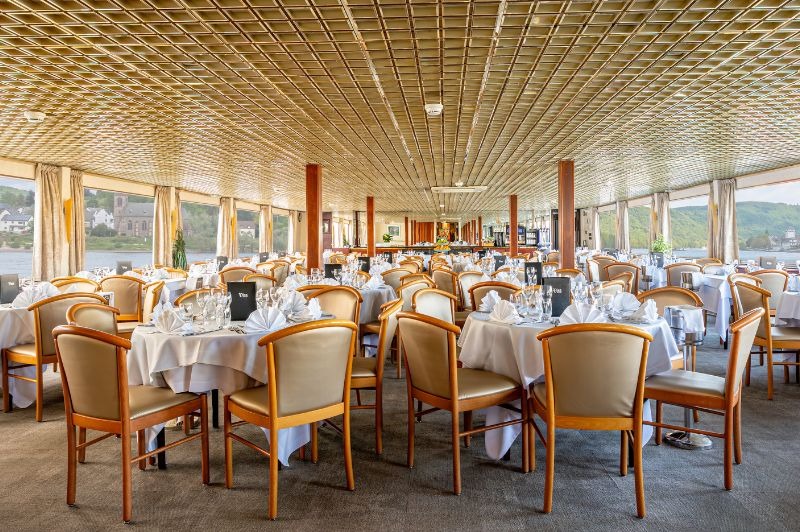 D�PART DOMICILE : March�s de No�l  (Strasbourg & Colmar)