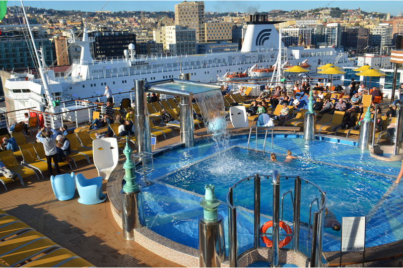 D�PART DOMICILE : Danemark & Norv�ge