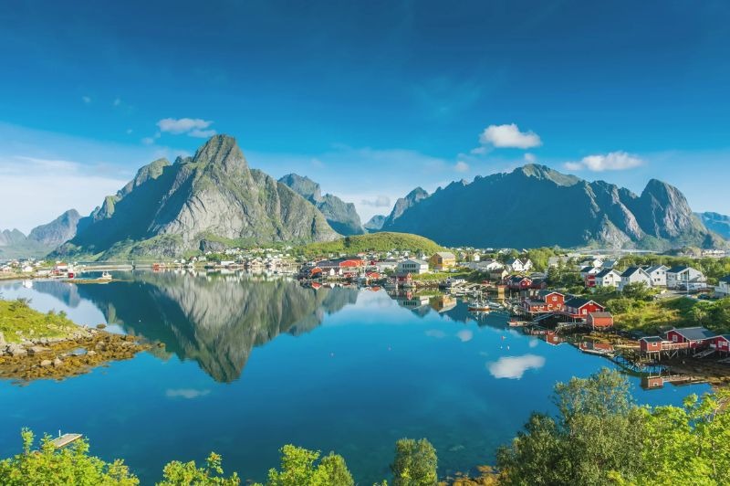 🇫🇷 VOLS INCLUS : La ligne du Spitzberg � Langue fran�aise � bord